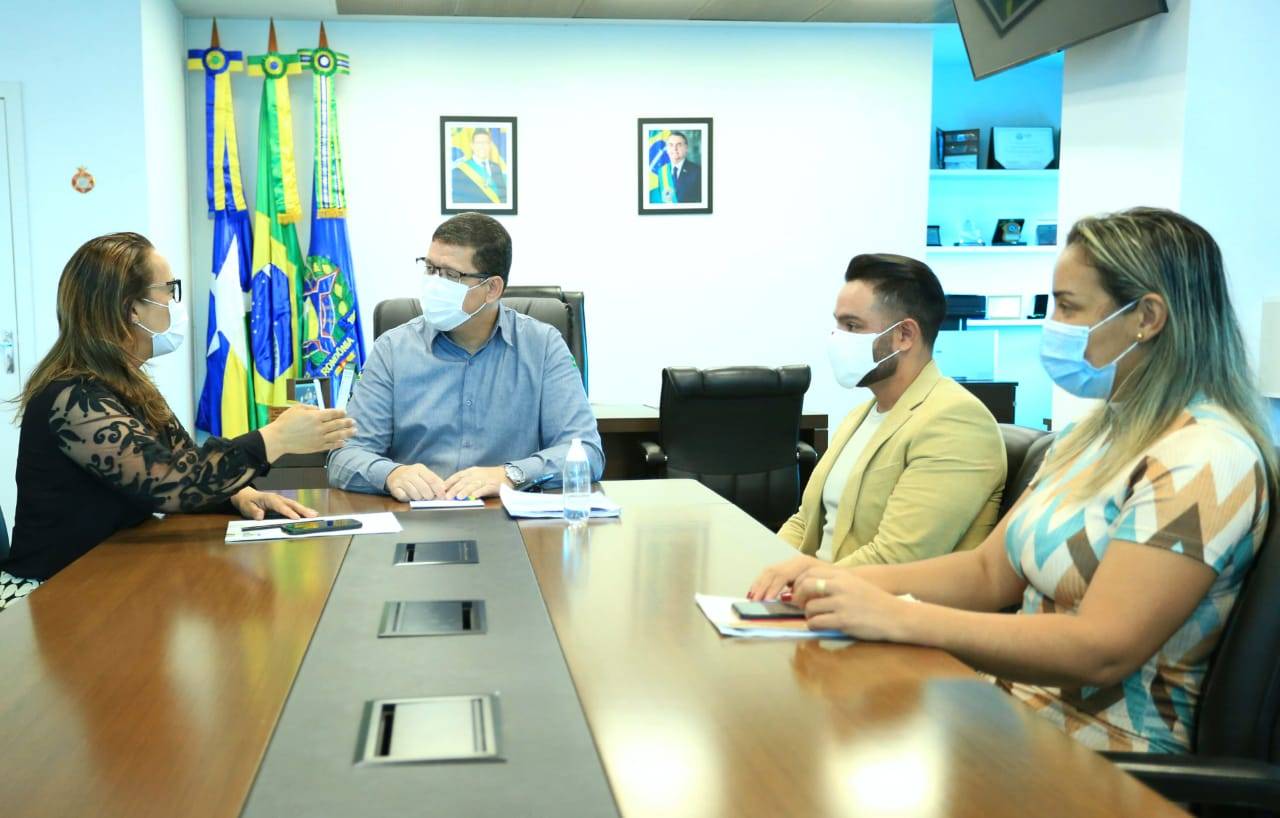 Deputada Rosangela Donadon solicita divulgação de planos de segurança sanitária antes de retomada das aulas presenciais em RO