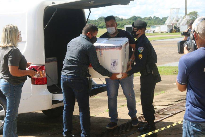 Mais 36.600 doses da vacina contra Covid-19 chegam à Rondônia; Vilhena receberá 1.970 doses