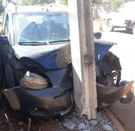 Batidas de automóveis em postes levaram 138 mil clientes a ficar sem energia em Rondônia no ano passado