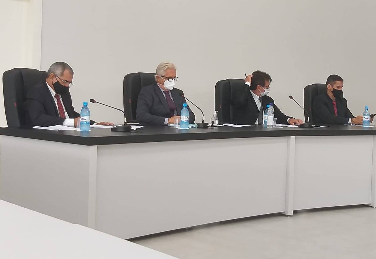 Vereador destaca reportagem da FOLHA e confirma drama da APAE, que pediu ajuda e vai receber repasse de R$ 80 mil