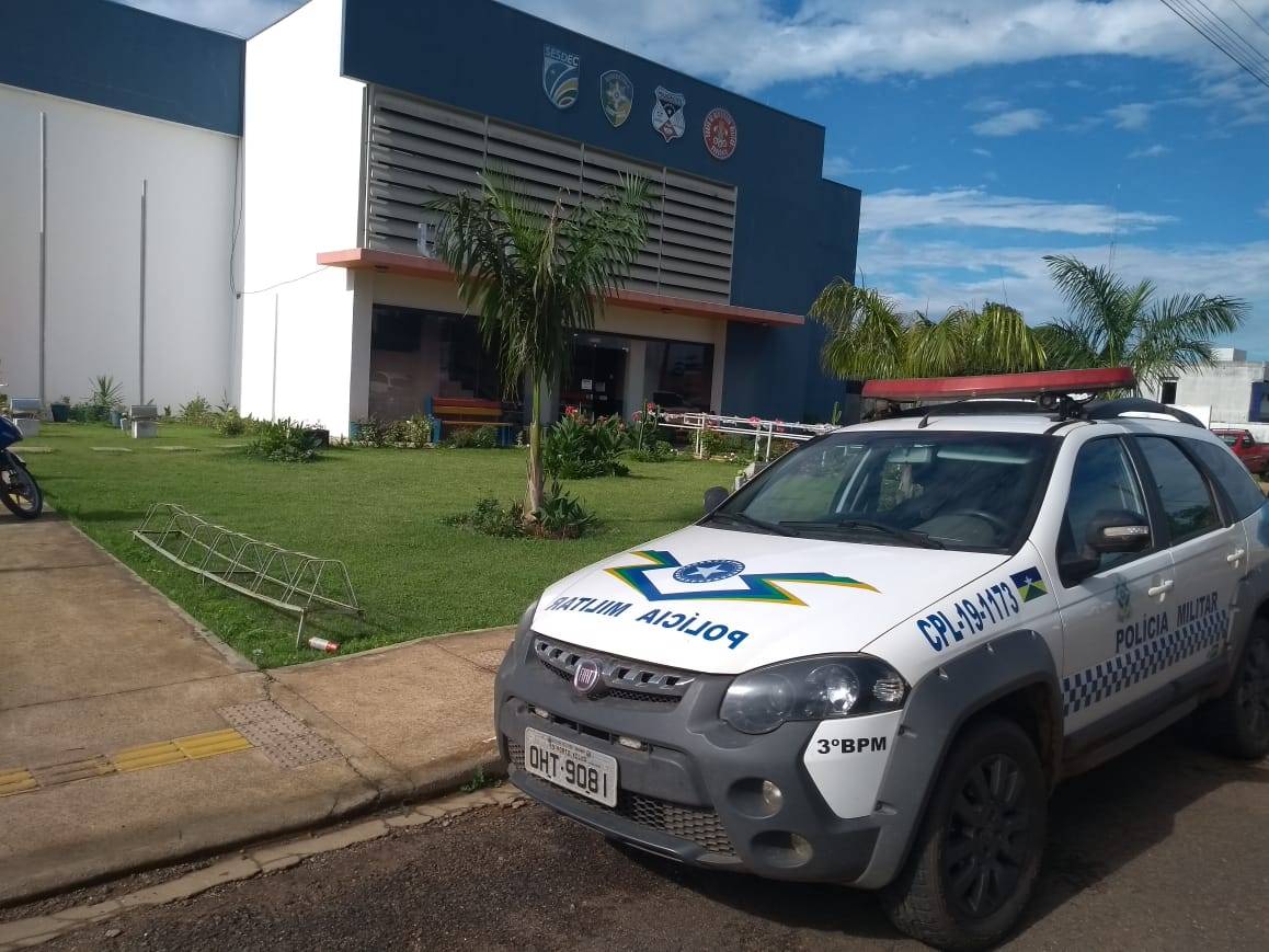 Ladrões invadem loja no centro de Vilhena e fogem levando mercadorias; prejuízo foi de R$ 7 mil