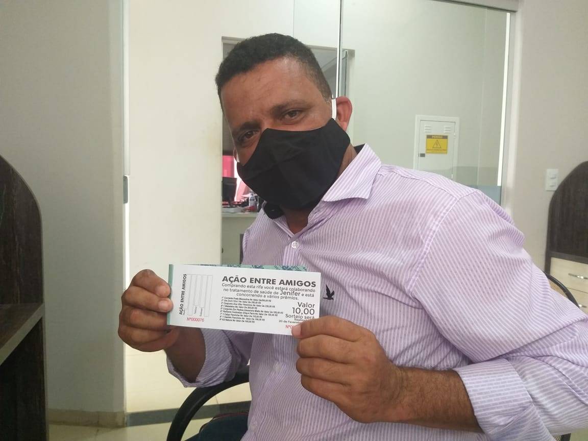 Adolescente vilhenense de 15 anos precisa fazer duas cirurgias em Cacoal; família vende rifa para custear exames