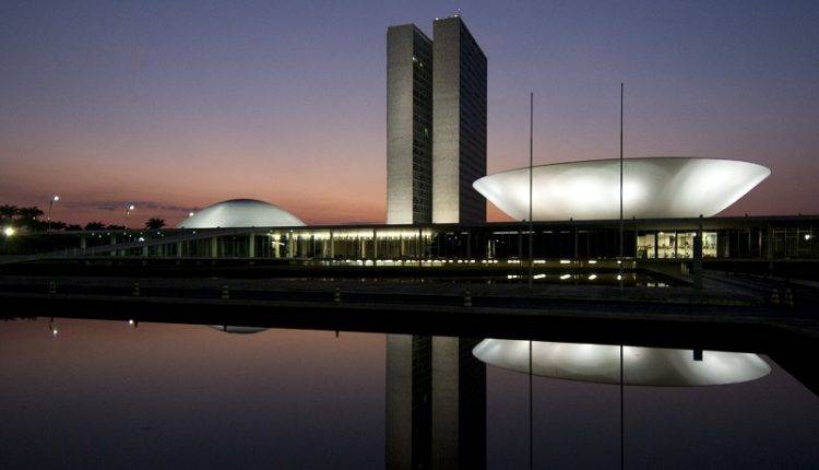 Chupinguaia e Vilhena tem maior número de vereadores em viagem para Brasília; veja quem está lá e quanto custa