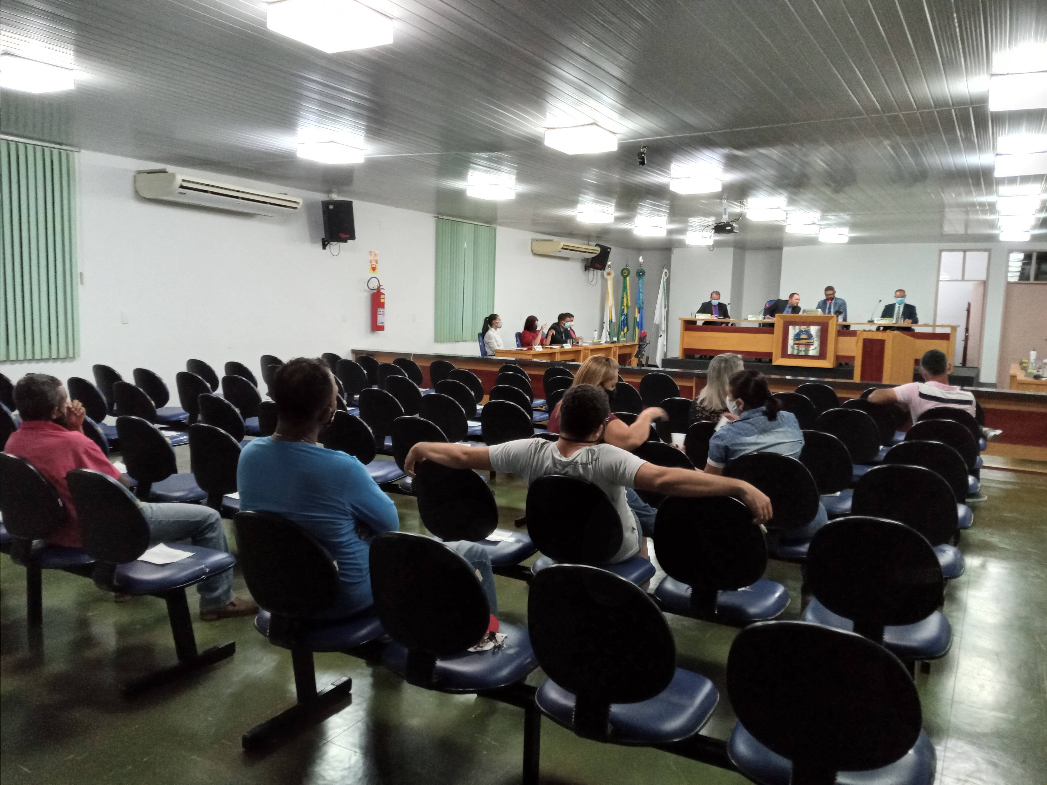 Com indicações à prefeitura e ofícios a deputados, vereadores antigos e novatos realizam primeiras sessões em Cerejeiras