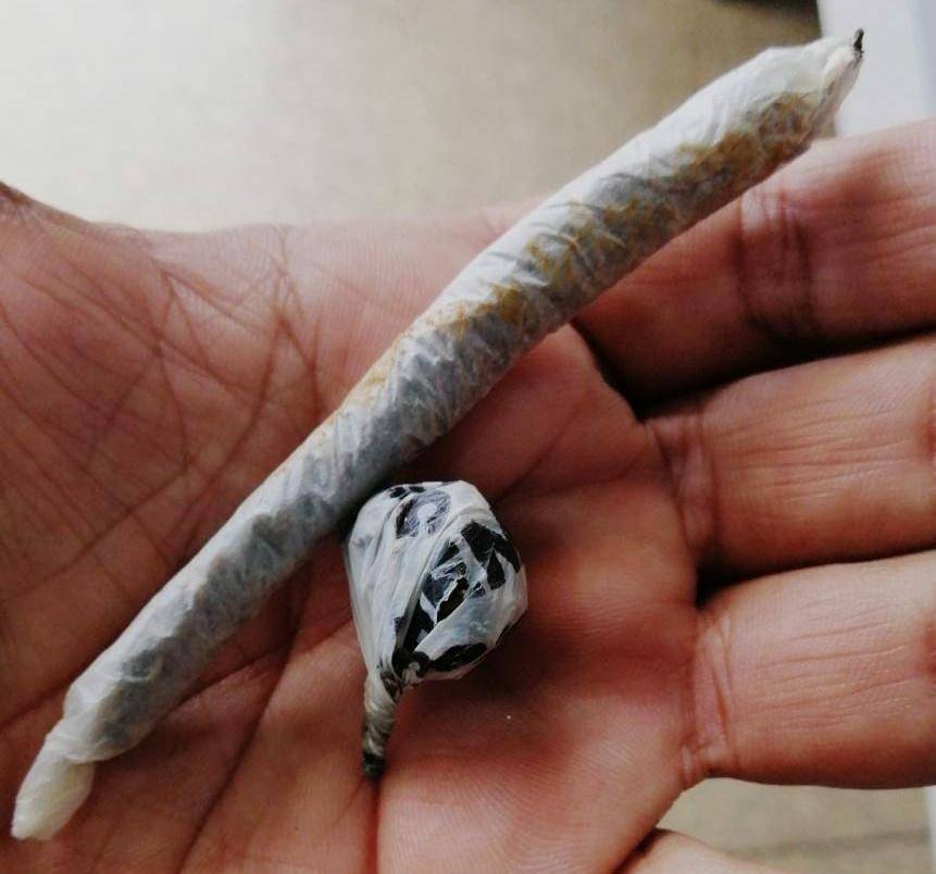 Conselheira tutelar “embaça” após ser acionada por policiais militares que apreenderam adolescente com maconha no centro da cidade