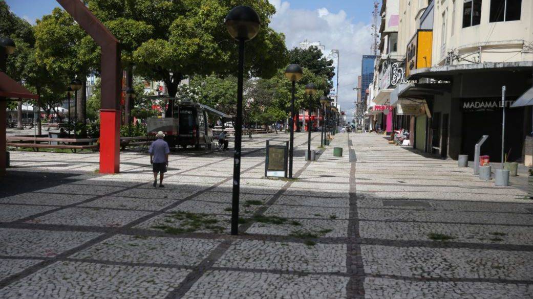 Governadores marcam data para definir possível “lockdown” no país; Rondônia e Acre não assinam pacto