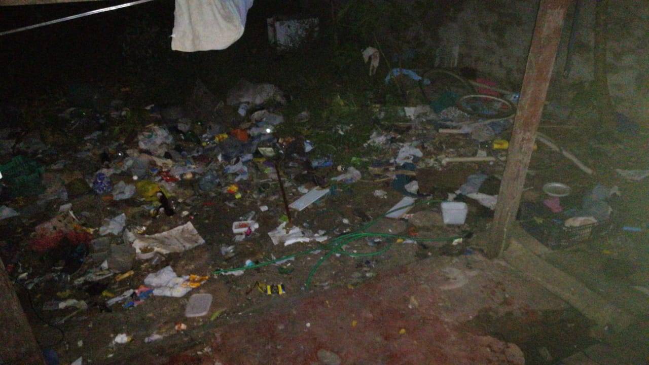 Polícia Militar estoura “fumódromo” onde várias pessoas estavam aglomeradas e consumindo drogas