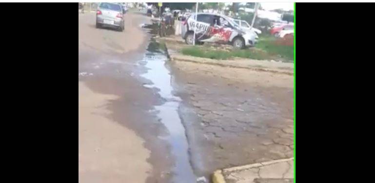 ASSISTA: após viralizar vídeo mostrando larvas saindo da fossa de hospital, prefeitura se manifesta através de nota