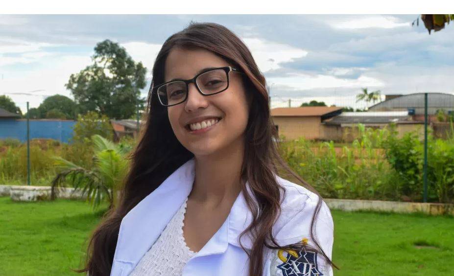 Conheça Larissa Rodrigues, a médica autista que, aos 26 anos, comanda hospital de campanha em Rondônia