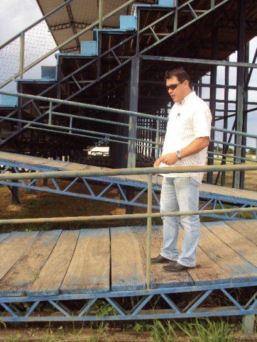Estádio da estréia do Vec no Brasileirão 2011 está indefinido