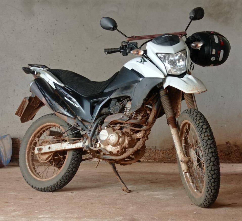 Morador de Colorado do Oeste deixa chave na ignição e motocicleta é furtada em questão de minutos