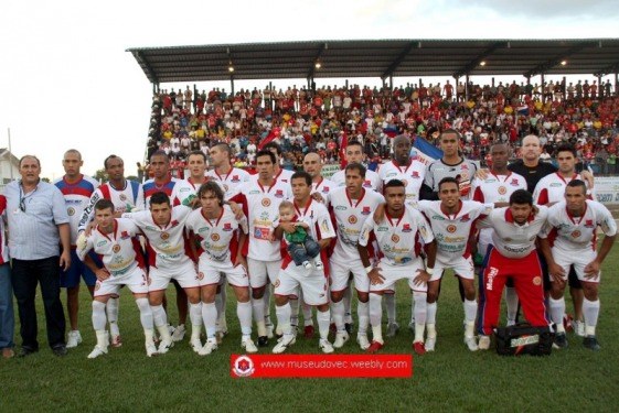 Diretoria do Vec apresenta novo elenco à torcida neste sábado
