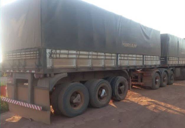 Após veículo apresentar defeito em rodovia, vilhenense tem carreta furtada com 50 toneladas de soja dentro
