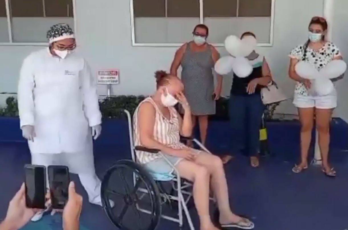 VEJA VÍDEO: quase um mês após perder a filha grávida de gêmeos para a Covid-19, professora vilhenense vence a doença