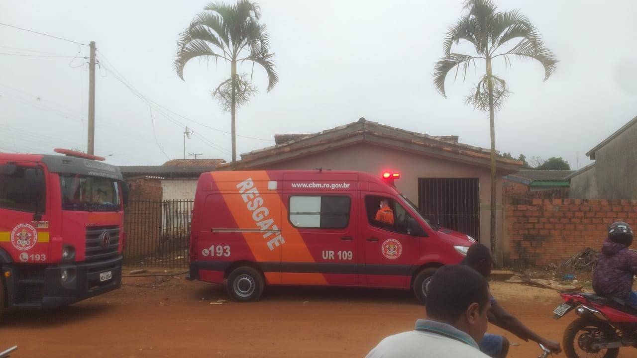 Corpo de Bombeiros é mobilizado duas vezes no fim de semana para controlar incêndios em Vilhena