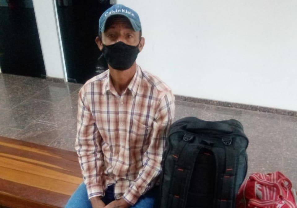 Aos prantos, matogrossense pede ajuda para volta pra casa após passar necessidades em RO, onde veio tentar a vida como borracheiro