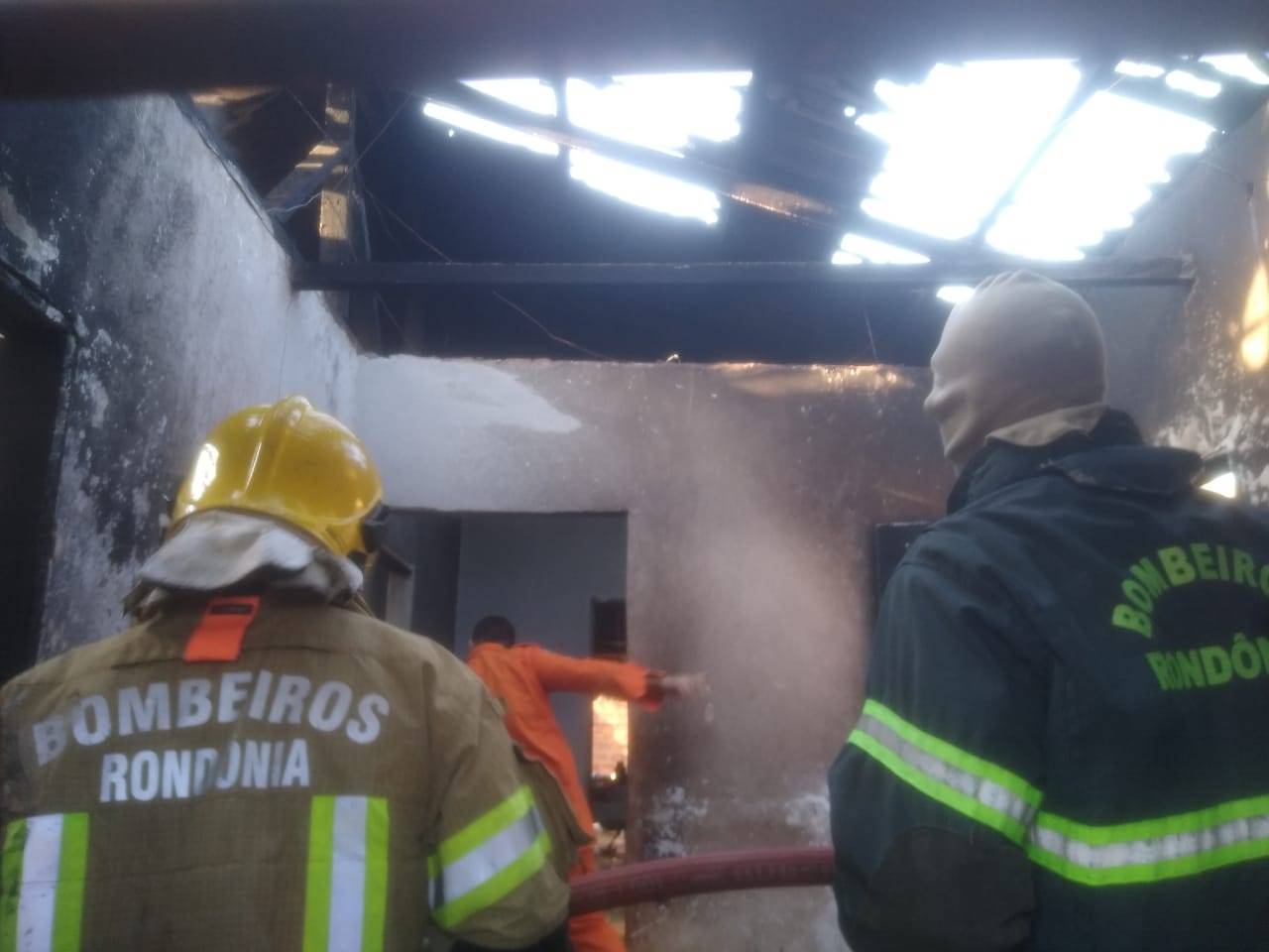 Identificado garotinho de apenas 03 anos que morreu carbonizado em Vilhena; leia novos detalhes da tragédia