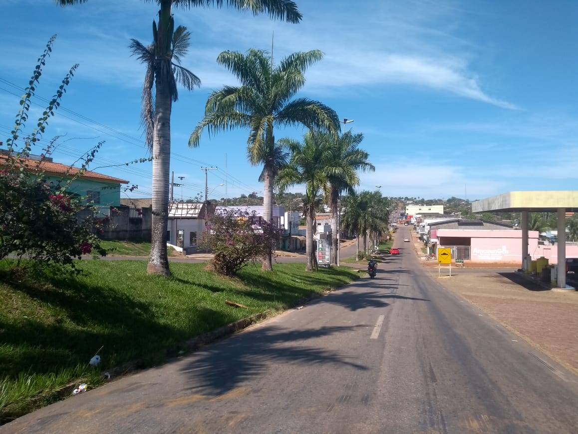 Ladrões fazem arrastão em Colorado do Oeste e três empresas são arrombadas na mesma madrugada
