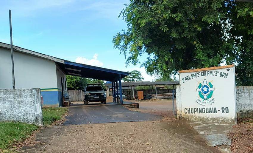 Homem é atingido por tiro de espingarda na área rural de Chupinguaia e diz à polícia não saber quem o baleou