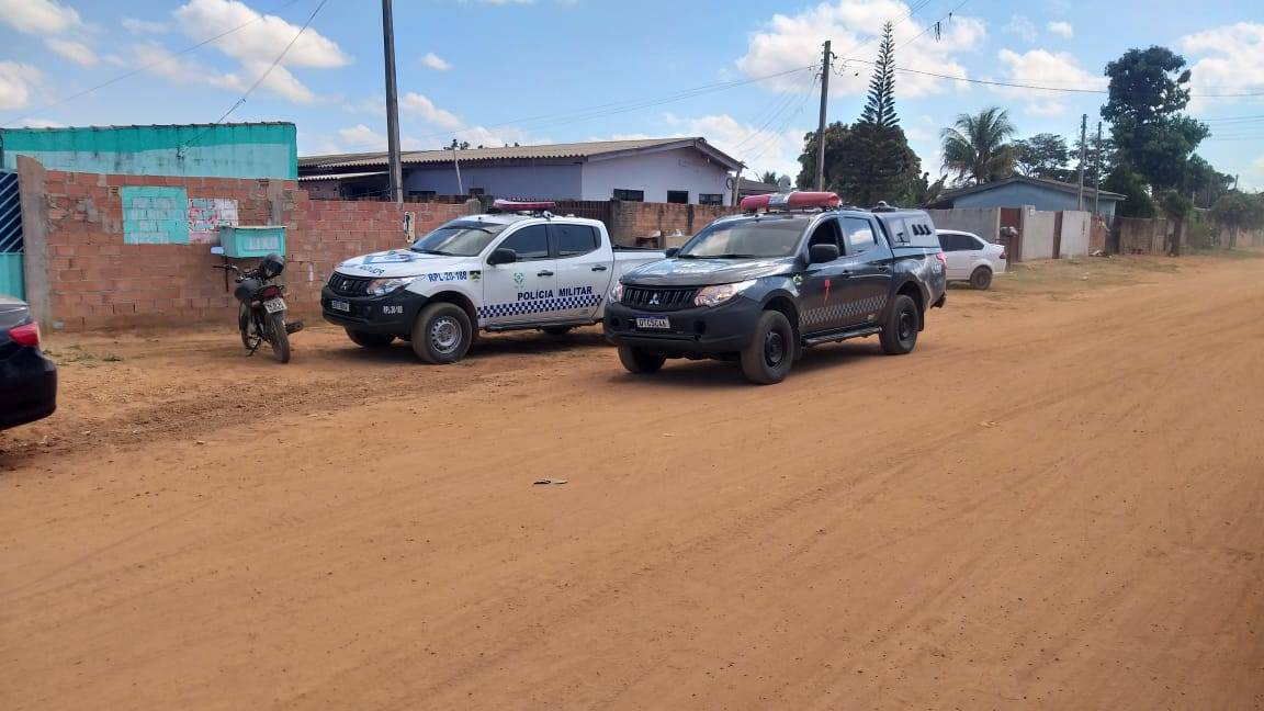 URGENTE: homem é assassinado a tiros no portão de casa, no bairro Cristo Rei, em Vilhena