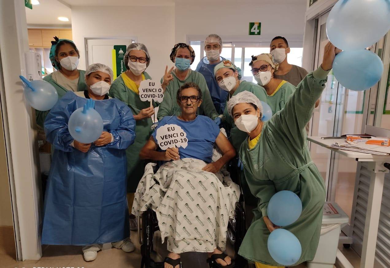 Comerciante pioneiro em Vilhena, que foi transferido em UTI aérea para Cuiabá, vence a Covid após mais de dois meses de luta