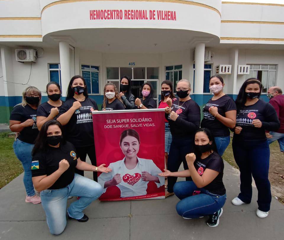 Esposas de policiais militares fazem doações de sangue e ajudam a reforçar estoque do Hemocentro, em Vilhena