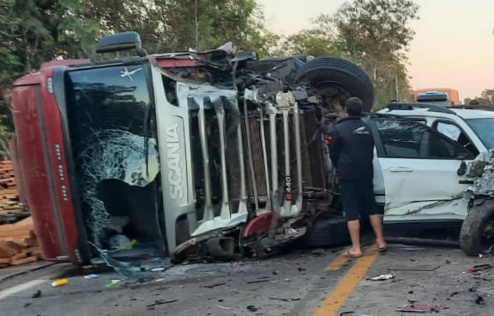 Após batida que matou vilhenense, PRF registra segundo acidente na BR 174 e rodovia ficará bloqueada por horas