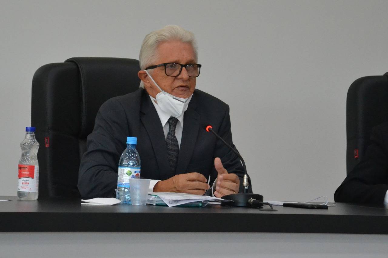 Projeto de vereador prevê boletins por mensagens, para evitar que familiares de pacientes com Covid sejam infectados