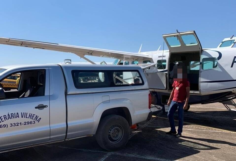 Avião busca, em Vilhena, corpo de homem que morreu em capotamento após praticar assalto em MT; ele era caminhoneiro