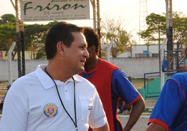 Vítima da Covid-19, treinador que já comandou o VEC é homenageado em competição de categoria de base em Mato Grosso