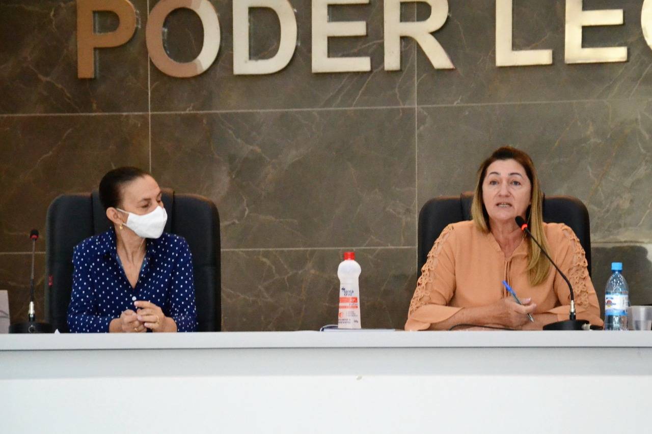 Vereadores se irritam com problemas na Saúde e disparam críticas contra governador e secretário estadual da Pasta