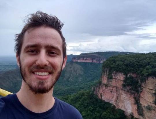 Através de fotografia, mãe e padrasto reconhecem rapaz que morreu atropelado na BR 174; jovem tinha 24 anos e enfrentava depressão