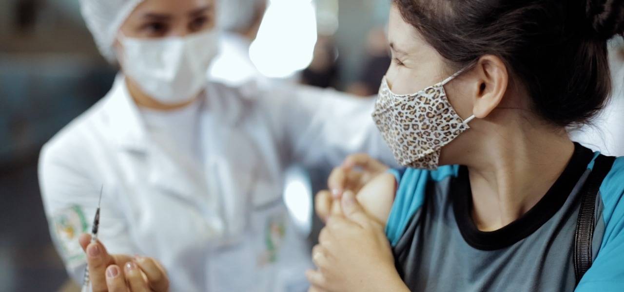 Vilhena conclui aplicação de 100% das vacinas de primeira dose e aguarda mais lotes