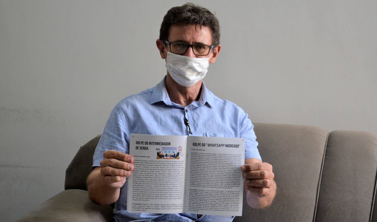 Vereador que também é policial civil em Vilhena lança cartilha para ensinar a população a evitar golpes