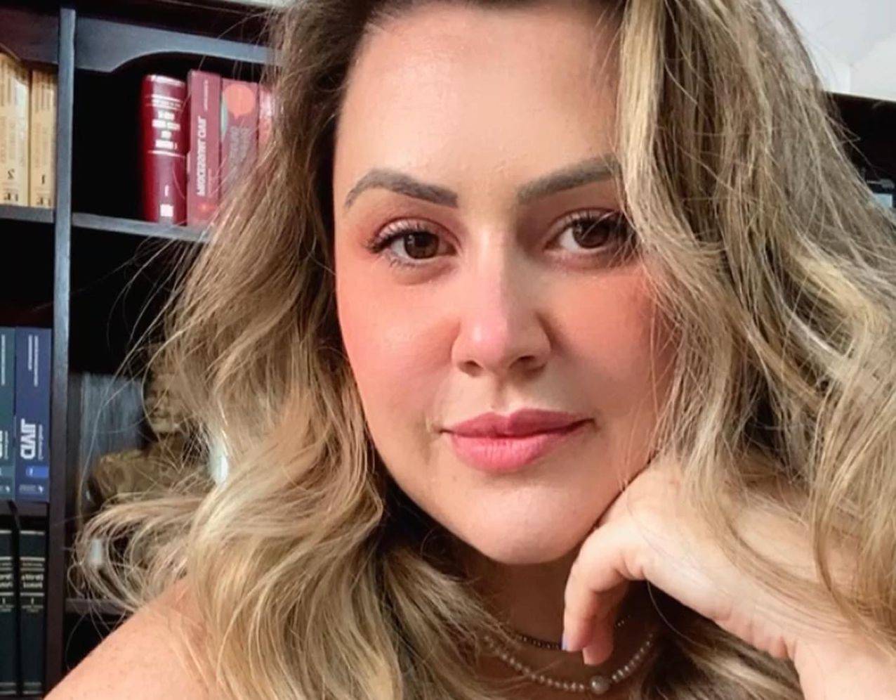 Advogada-influenciadora se coloca à disposição de jornalista agredida que desistiu de ocorrência após ouvir frase de policial