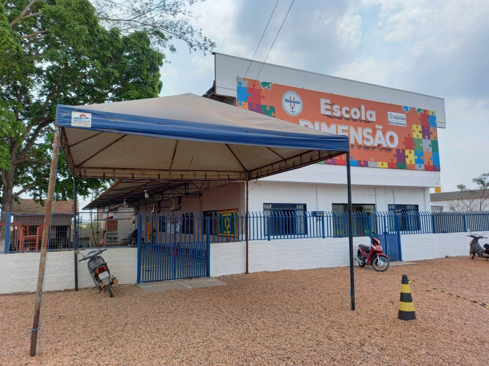 Energia fraca queima um ar-condicionado e não consegue fazer funcionar demais aparelhos em escola particular de Cerejeiras
