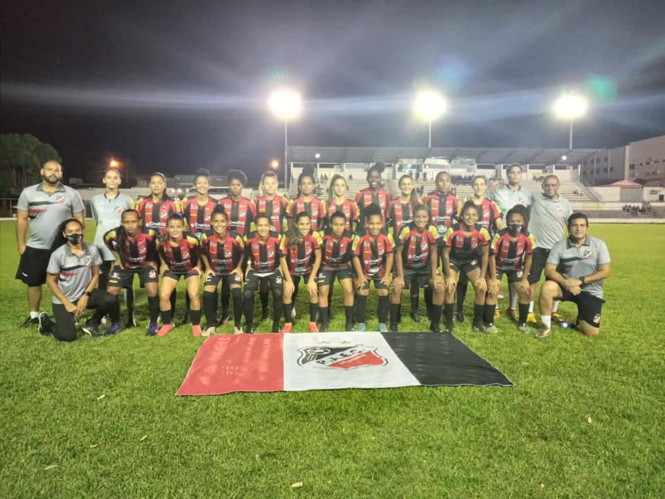 Real Ariquemes goleia o Espigão na abertura do Campeonato Rondoniense de Futebol Feminino