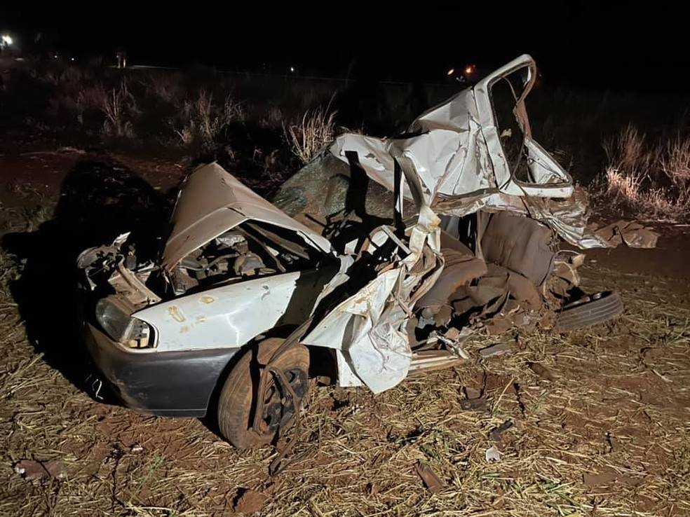 Identificadas 5 das 6 pessoas que morreram após acidente em MT; mulher de 25 anos e dois filhos pequenos estão entre as vítimas