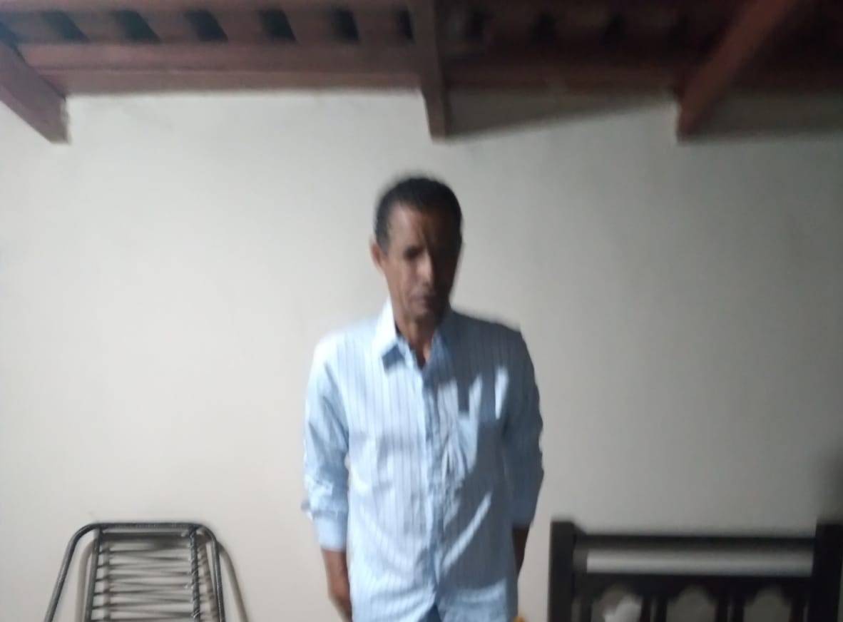 Após perder a mãe em Goiás, homem com problemas mentais é trazido pela irmã para Cerejeiras e desaparece; polícia é acionada