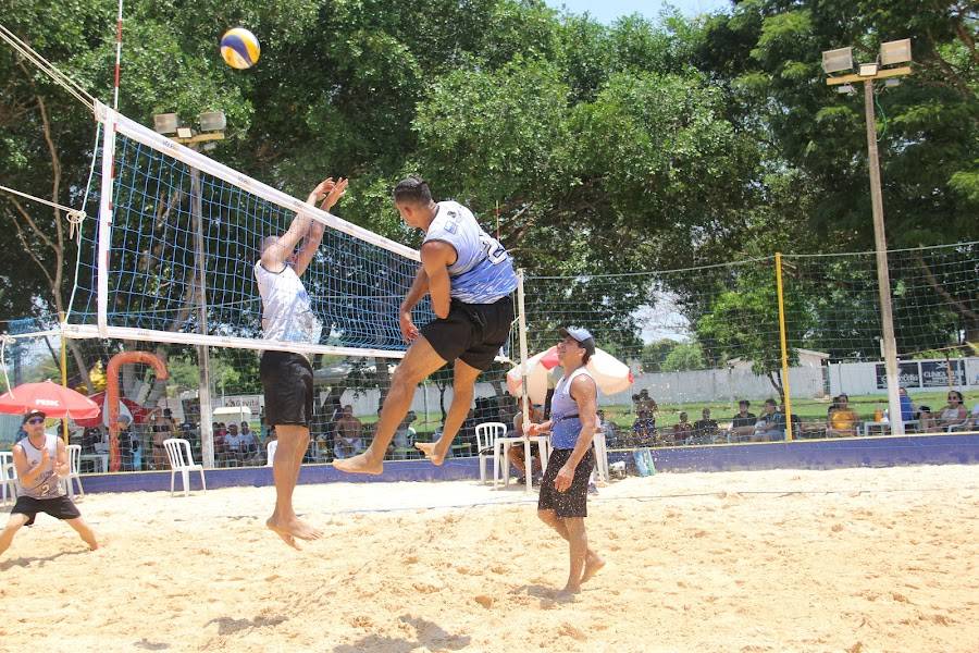 Duplas de Cuiabá levam o ouro no Masculino e no Feminino da 1ª Copa de Vôlei de Praia de Vilhena