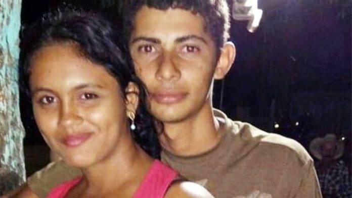 Homem que matou ex-esposa na frente da filha de 03 anos em Cerejeiras é condenado a 33 anos de prisão; vítima sofreu 94 perfurações