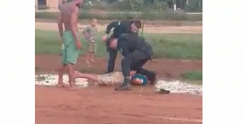 ASSISTA: vídeo é gravado para mostrar suposta violência policial em Pimenteiras do Oeste; versão dos militares é outra