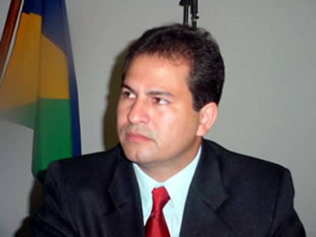 AGNALDO MUNIZ DEVERÁ DEIXAR PP
