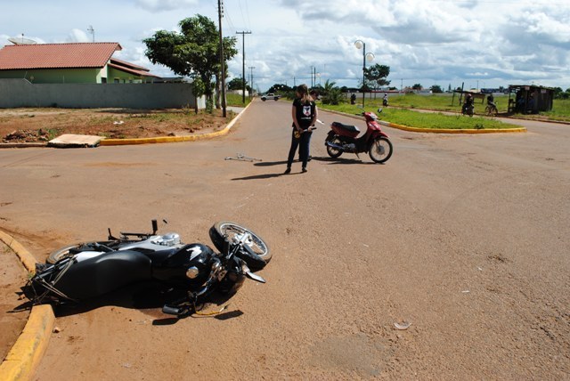 Choque entre duas motos deixa mulher ferida no Bodanese