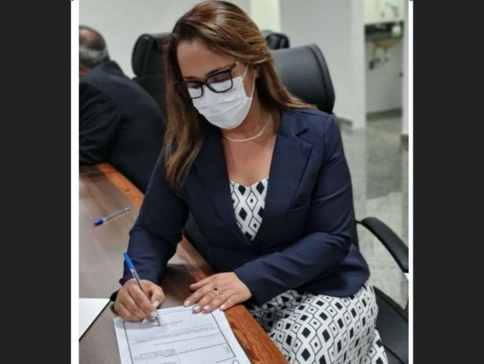 Rosangela Donadon propõe título de Cidadão de Rondônia para pastor evangélico que nasceu no Estado e hoje atua em Vilhena