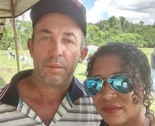 Sitiante encosta antena em rede de alta tensão, recebe descarga elétrica e morre; esposa também foi atingida, mas sobreviveu