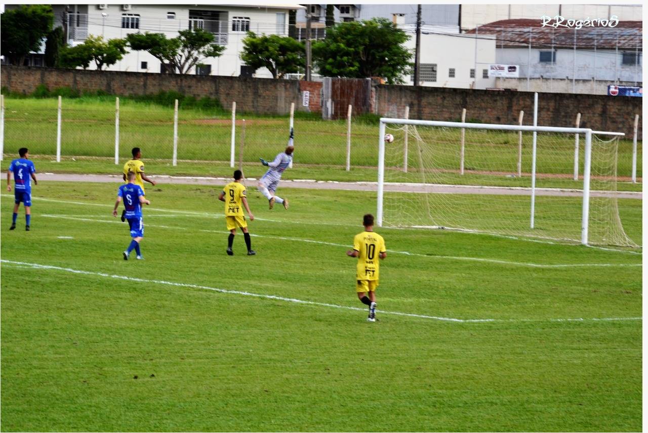 No Portal da Amazônia, Vilhenense vence de virada o Espigão e está vivo no Campeonato Rondoniense Sub-17
