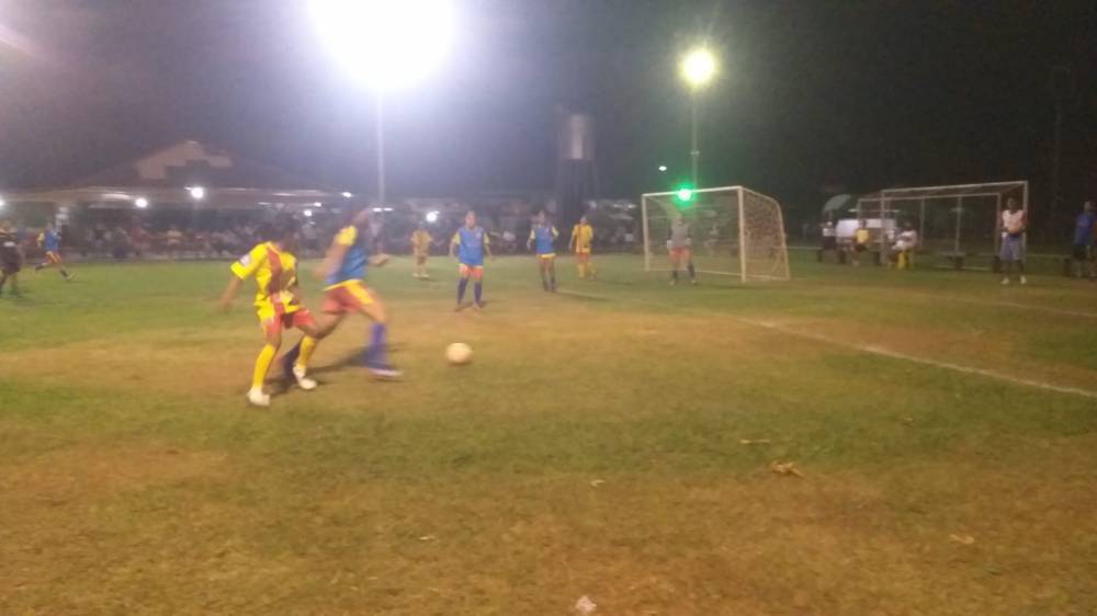 Copa Vidraçaria Vilhena de Futebol Society define semifinalista do Torneio Feminino