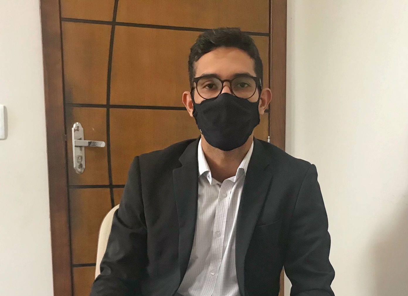 Após conclusão de inquérito, advogado dá versão de policiais envolvidos em ocorrência durante a qual trabalhador foi morto, em Vilhena