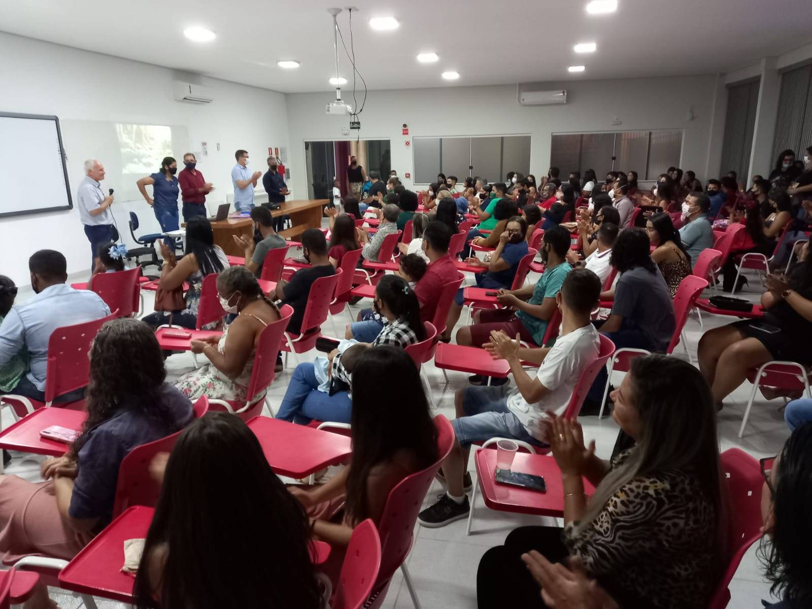 VEJA FOTOS: FASA interage com entrega de certificação para alunos de projeto social em Vilhena